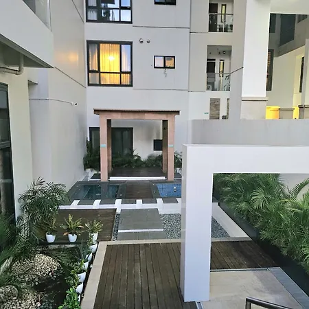 Japandi Zen 1Br Greenbelt Hamilton