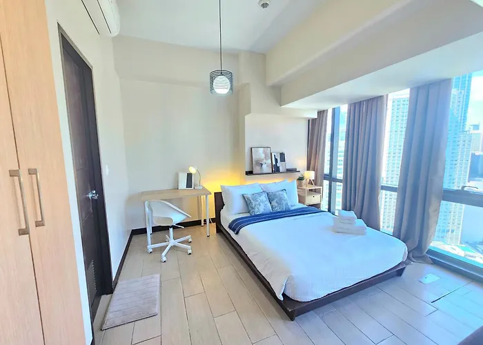 Japandi Zen 1br Greenbelt Hamilton Apartahotel Manila